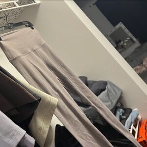 Lululemon Athletica Taupe Leggings